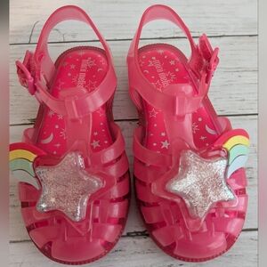 Mini Melissa toddler size 9